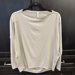 Lulu Lemon Back in Action Long Sleeve Shirt